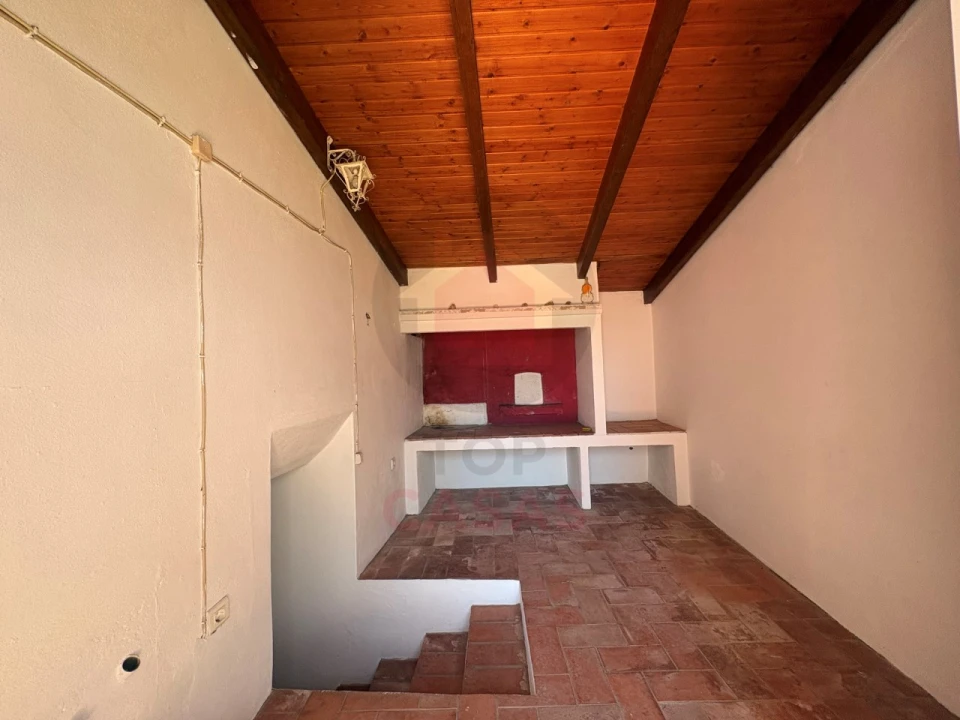 Moradia T4 para Venda em Santa Maria, São Pedro e Sobral da Lagoa Foto 13