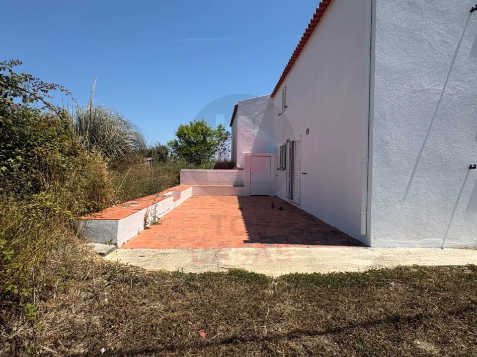 Moradia T4 para Venda em Santa Maria, São Pedro e Sobral da Lagoa Foto 21