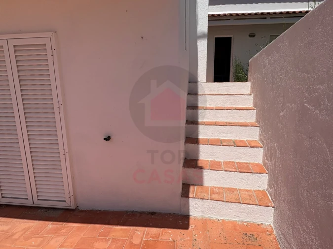 Moradia T4 para Venda em Santa Maria, São Pedro e Sobral da Lagoa Foto 16