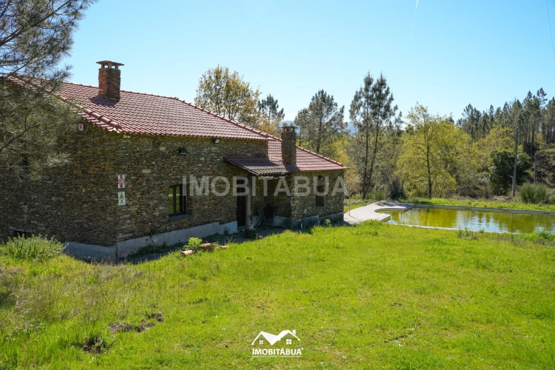 Moradia T4 para Venda em Mouronho Foto 30