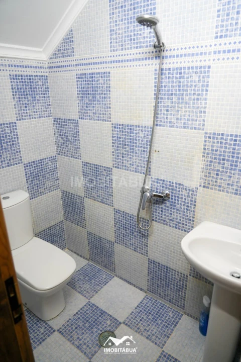 Moradia T4 para Venda em Mouronho