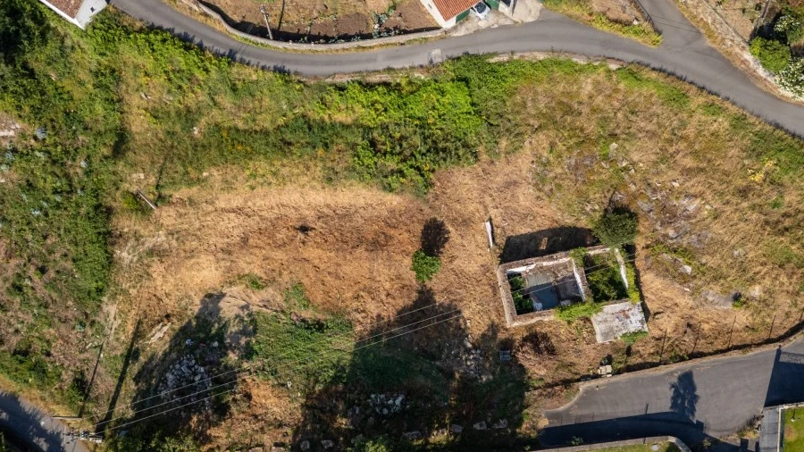 Terreno para Venda em Arcozelo