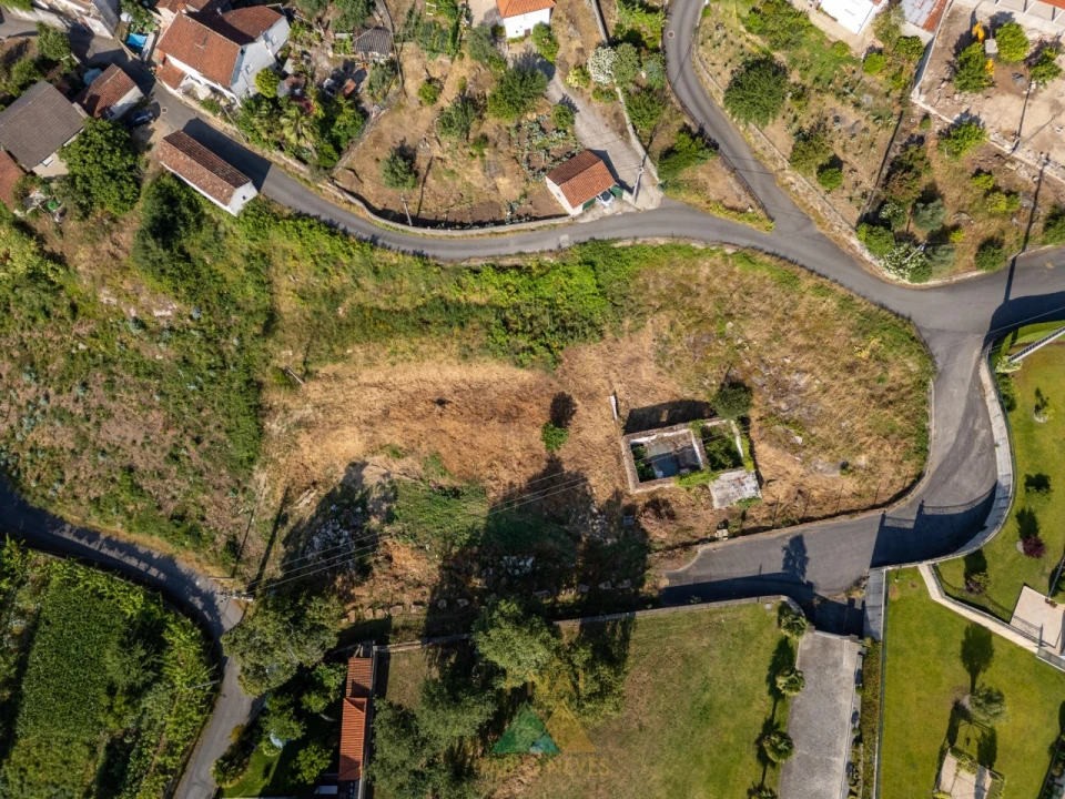 Terreno para Venda em Arcozelo Foto 5