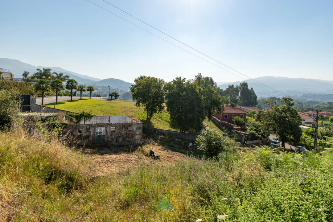 Terreno para Venda em Arcozelo Foto 10