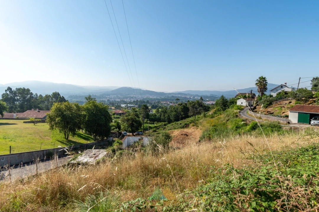 Terreno para Venda em Arcozelo Foto 13