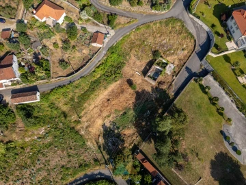 Terreno para Venda em Arcozelo