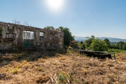 Terreno para Venda em Arcozelo