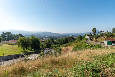 Terreno para Venda em Arcozelo