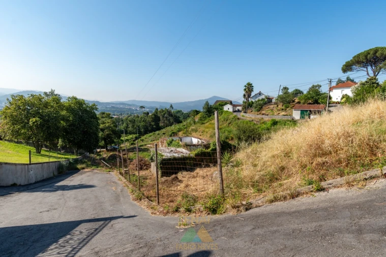 Terreno para Venda em Arcozelo Foto 11
