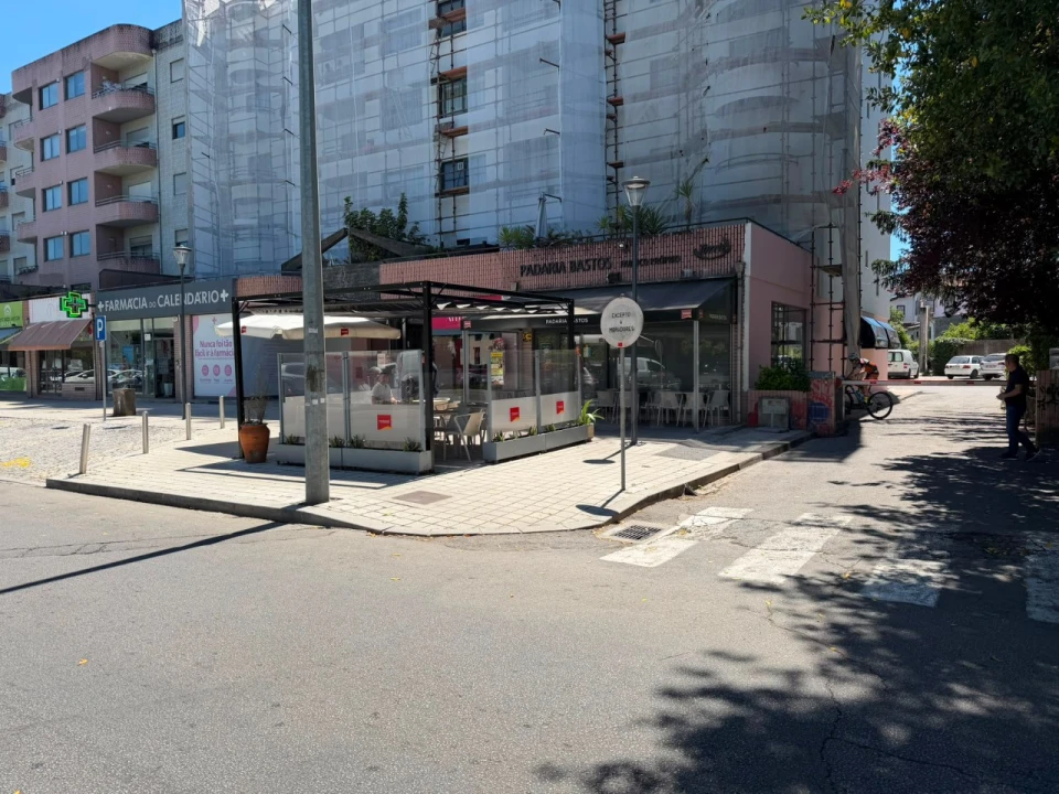 Negócio para Cedência de Quotas em Vila Nova de Famalicão e Calendário Foto 25