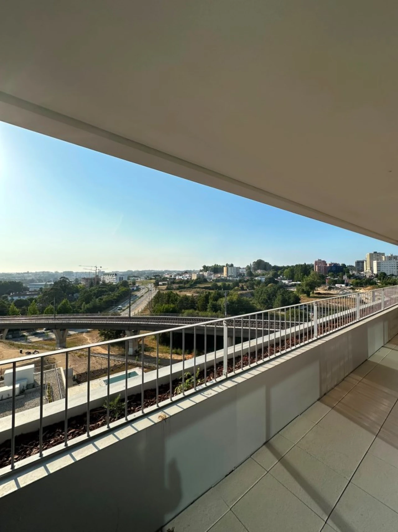 Apartamento T1 para Venda em Cidade da Maia Foto 17