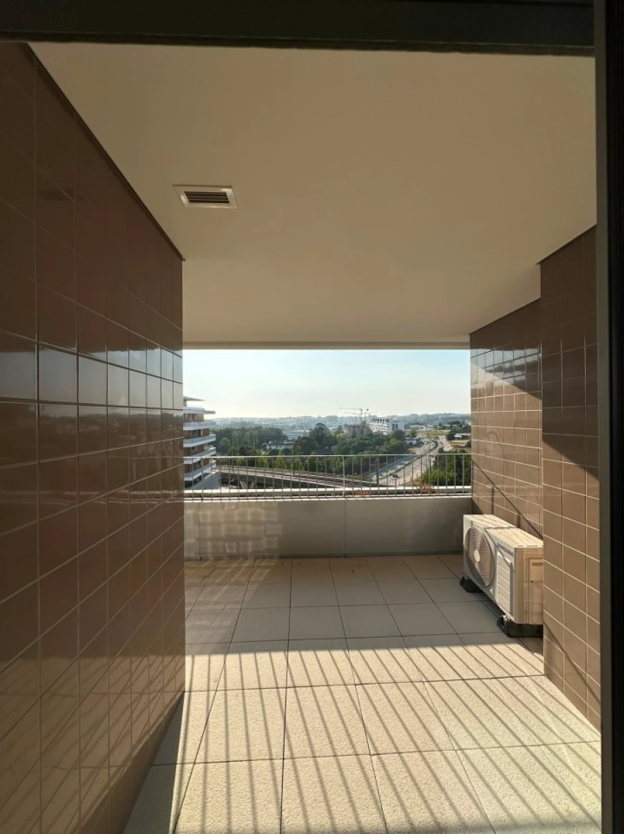 Apartamento T1 para Venda em Cidade da Maia Foto 4