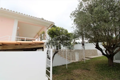 Moradia T3 para Venda em Sesimbra (Castelo)