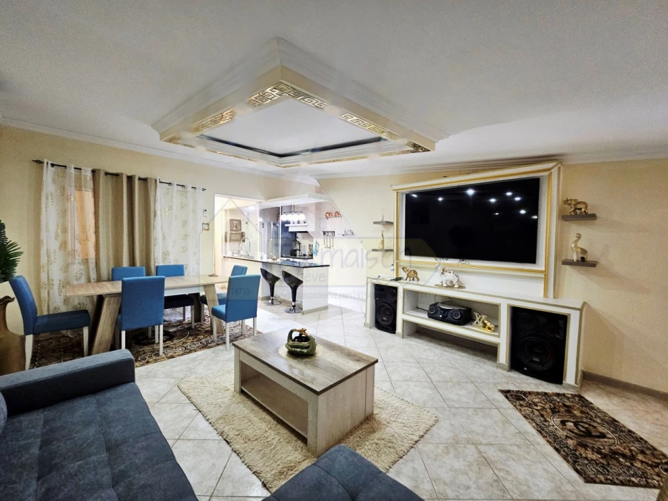 Apartamento T1 para Venda em Conceição e Estoi Foto 4