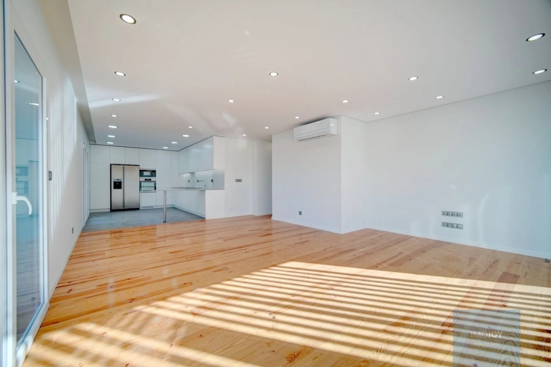Apartamento T4 para Venda em Cascais e Estoril Foto 4