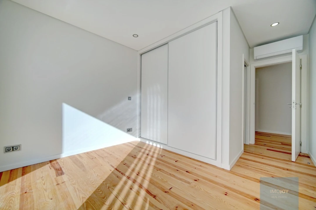 Apartamento T4 para Venda em Cascais e Estoril Foto 18