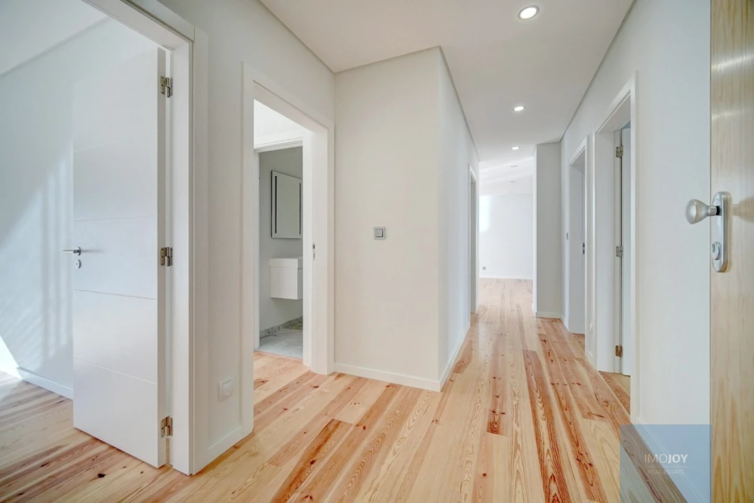Apartamento T4 para Venda em Cascais e Estoril Foto 29