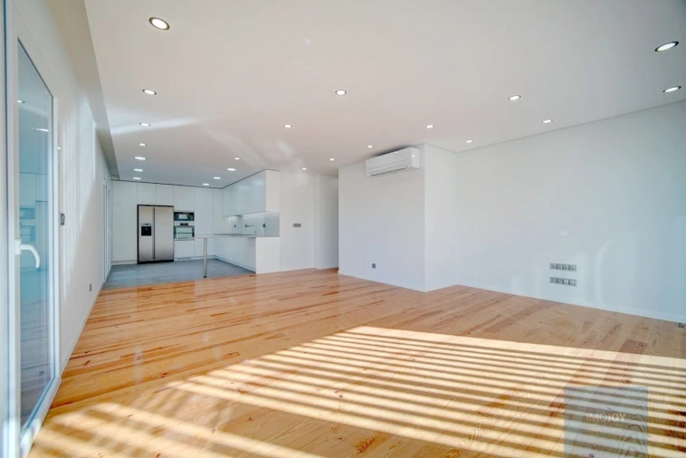Apartamento T4 para Venda em Cascais e Estoril Foto 4