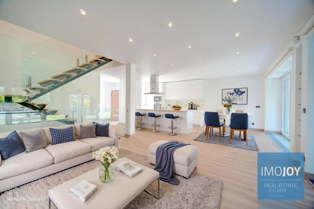 Moradia T4 para Venda em Alcabideche Foto 6
