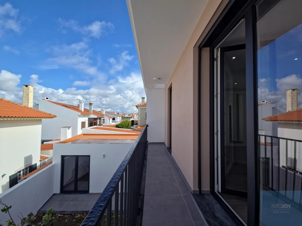 Moradia T4 para Venda em São Domingos de Rana Foto 43