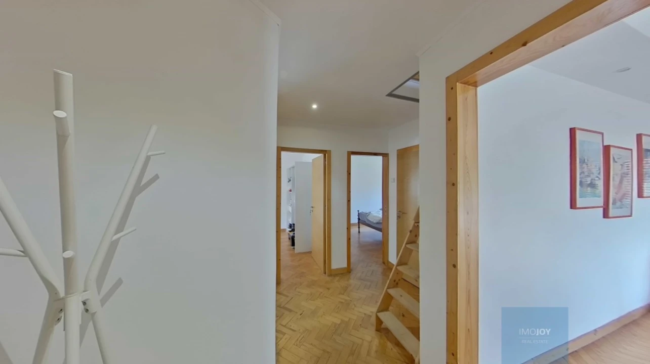 Apartamento T2 para Venda em Alvalade Foto 22
