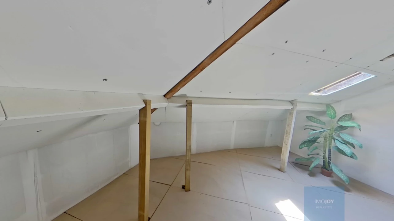 Apartamento T2 para Venda em Alvalade Foto 27