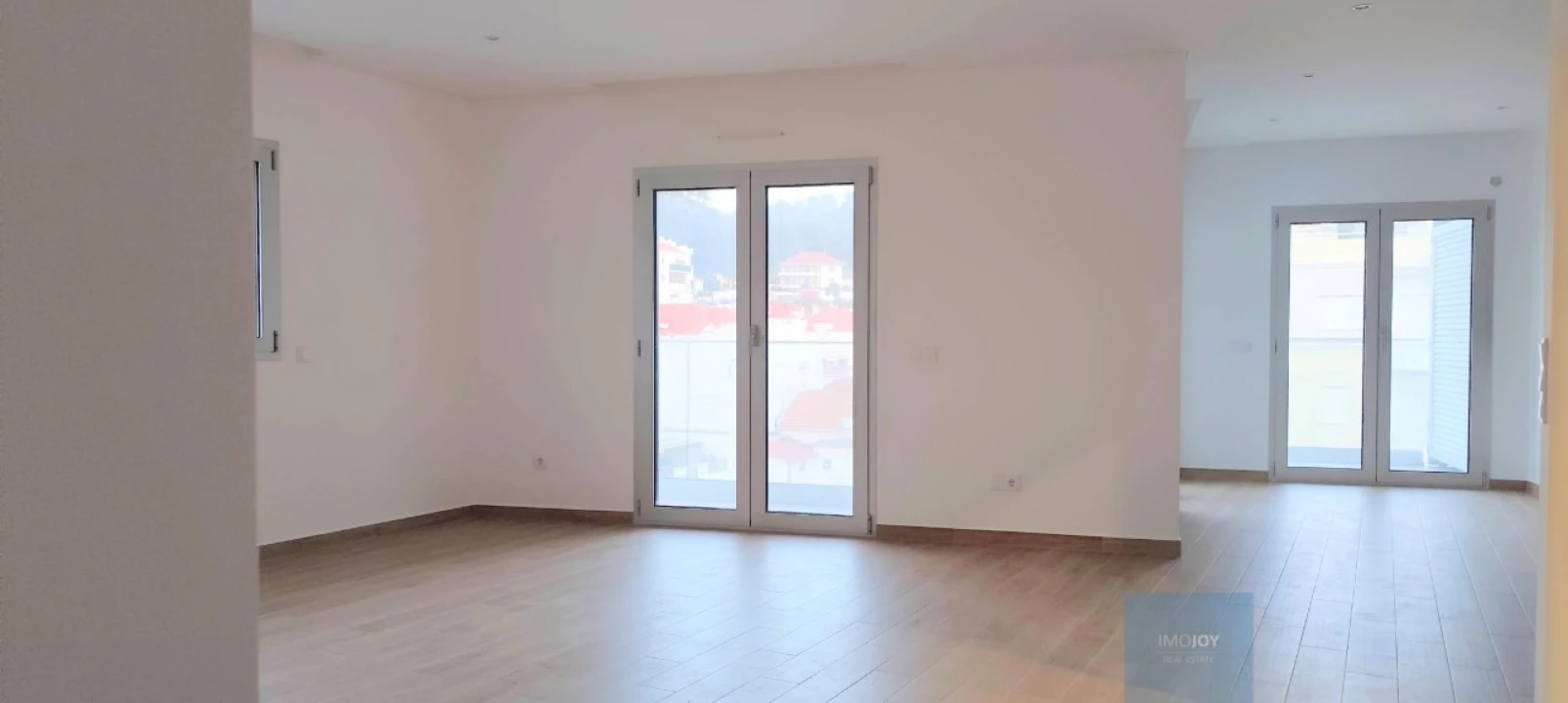Apartamento T2 para Venda em Nazare Foto 7