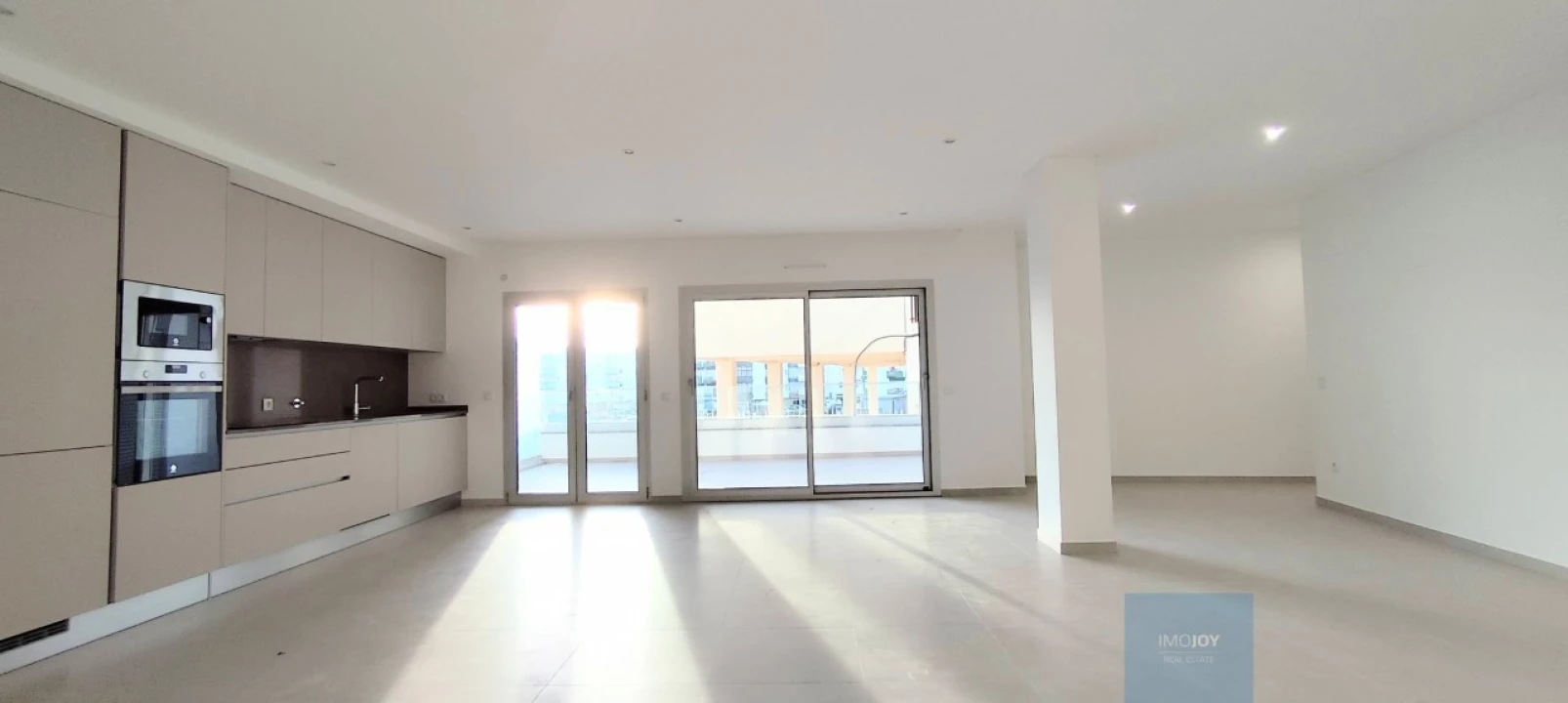 Apartamento T2 para Venda em Nazare Foto 10