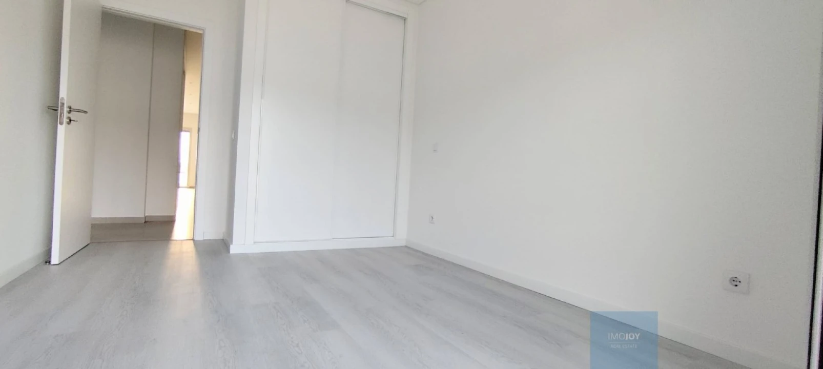 Apartamento T2 para Venda em Nazare Foto 21
