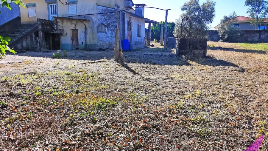 Moradia T4 para Venda em Cardielos e Serreleis