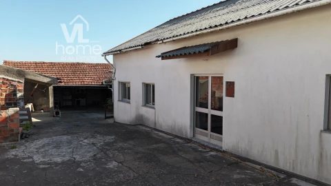 Moradia para Venda em Maceira