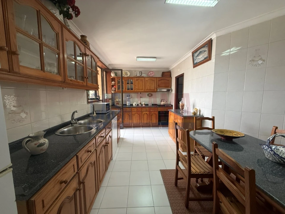 Apartamento T2 para Venda em Póvoa de Varzim, Beiriz e Argivai Foto 1