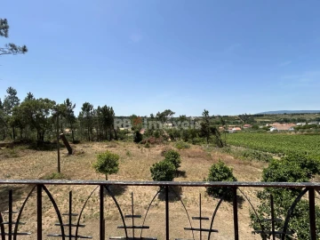 Moradia T3 para Venda em Madalena e Beselga