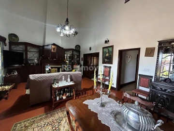Moradia T3 para Venda em Madalena e Beselga