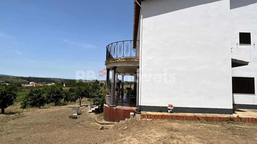 Moradia T3 para Venda em Madalena e Beselga