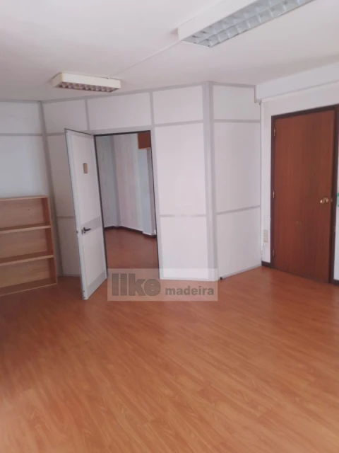 Escritório para Arrendamento em Funchal (Se)