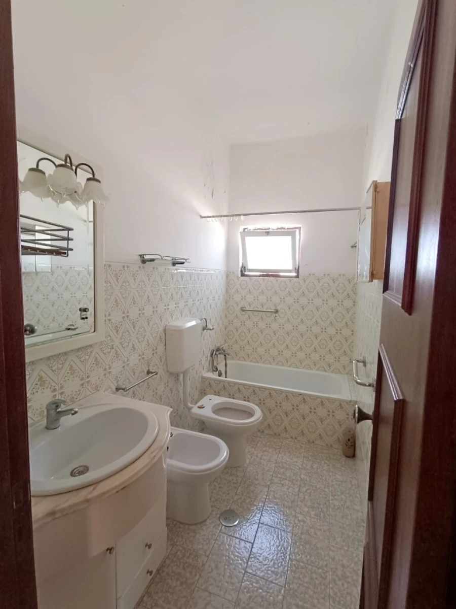 Apartamento T2 para Venda em Lagos (São Sebastião e Santa Maria) Foto 13
