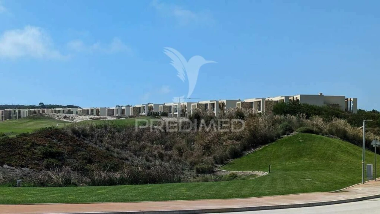 Moradia T2 para Venda em Vau Foto 16