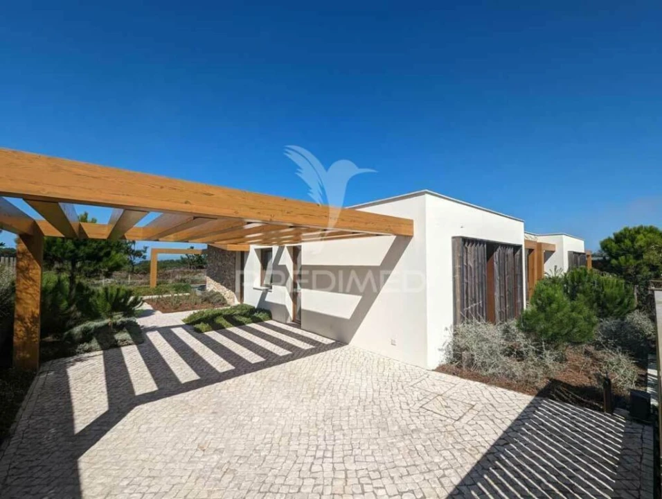 Moradia T2 para Venda em Vau Foto 11