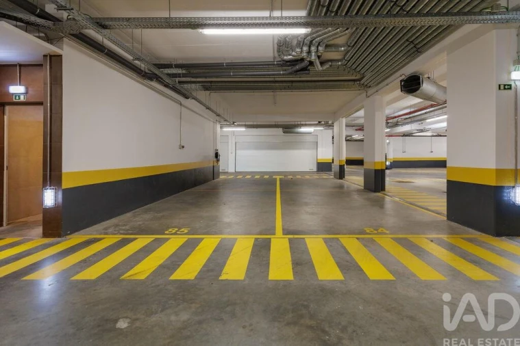 Apartamento para Venda em Alcochete Foto 32