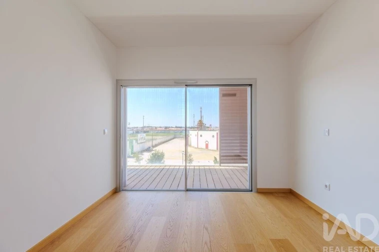 Apartamento para Venda em Alcochete Foto 15
