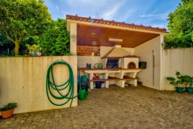 Quinta T3 para Venda em Serzedelo Foto 27