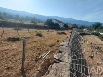 Terreno para Venda em Prado e Remoães