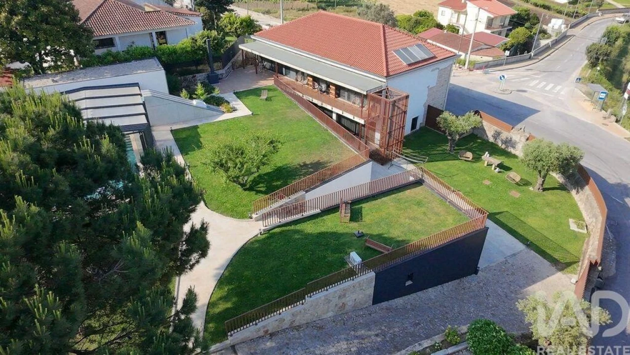 Negócio para Venda em Navió e Vitorino dos Piães Foto 10