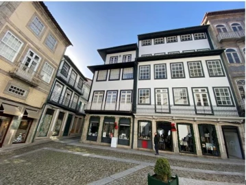 Apartamento para Venda em Oliveira, São Paio e São Sebastião