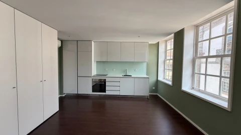 Apartamento para Venda em Oliveira, São Paio e São Sebastião