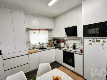 Moradia T3 para Venda em Seixas