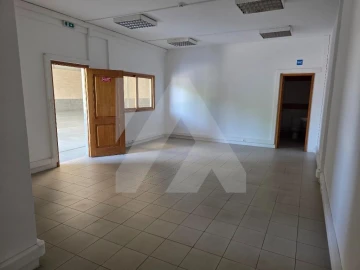 Armazém para Arrendamento em Ovar, São João, Arada e São Vicente de Pereira Jusã