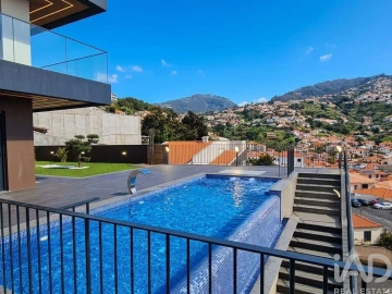 Moradia T3 para Venda em Santo Antonio