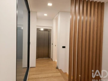 Moradia T3 para Venda em Santo Antonio